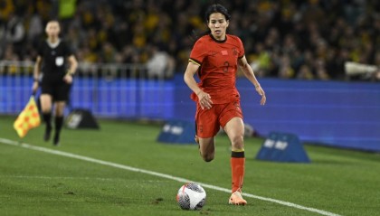 北青：陈巧珠、唐佳丽缺席女足合练，前者伤情不影响接下来比赛